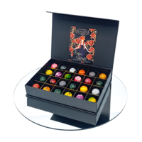 Chocoladebox met 24 bonbons en pralines