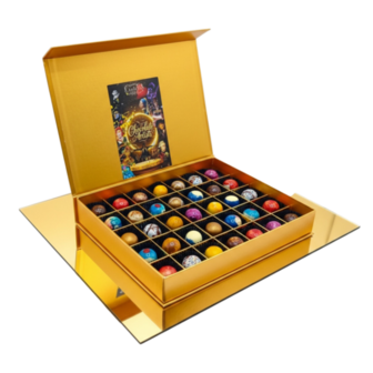 Luxe chocoladebox met artistieke bonbons en unieke vormen