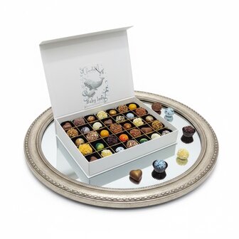 kraamcadeau luxe geboorte chocolade baby shower