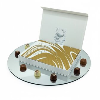 kraamcadeau luxe geboorte chocolade baby shower