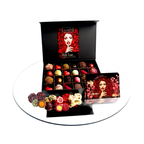 Luxe romantische chocoladebox met 24 handgemaakte bonbons en truffels in elegante cadeaubox