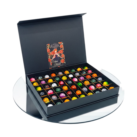 Grote chocoladebox met 54 bonbons en pralines