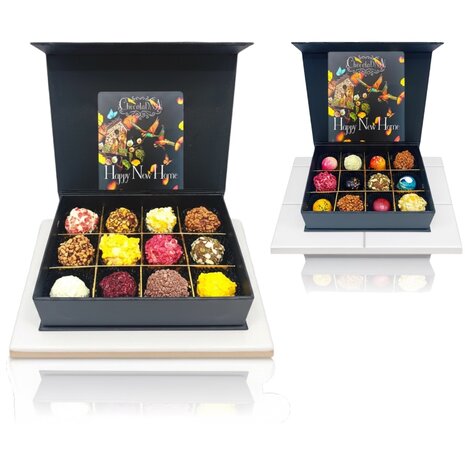 Verhuiscadeau met luxe bonbons en persoonlijke kaart